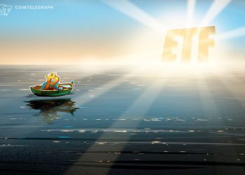 ETF Investors Held Firm in BTC Crash, HOLDlers Had Paper Hands: Analyst