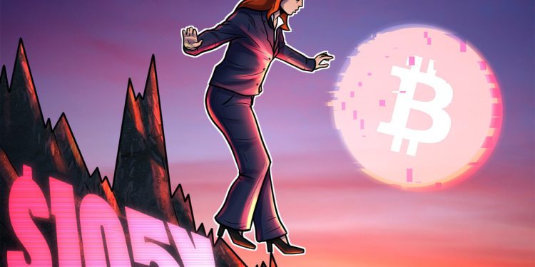 Bitcoin Drops To $102K But BTC Weakness Defies Fundamentals