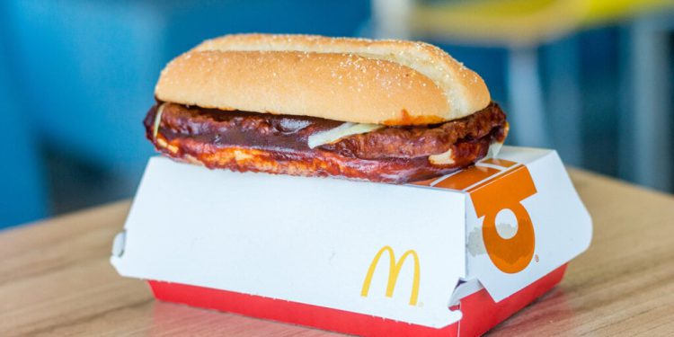McDonald’s Exec Stirs Up Bitcoin Crowd With McRib Return