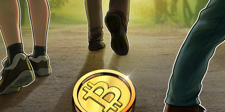 $358M Bitcoin ETF Outflow, Shifting Gold Correlation Add To Traders’