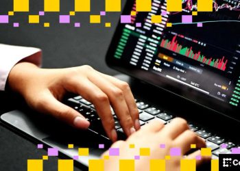 XRP, DOGE and SOL outperform BTC and ETH while silver and gold extend their rally