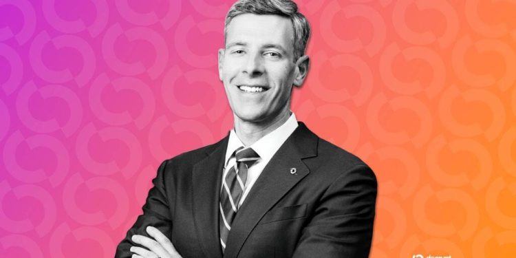 OCC Chief: Banks Blocking Crypto Custody Is ‘Recipe for Irrelevance’