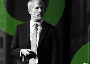 Cantor Slashes Strategy Price Target By 59%, Remains ‘Long-Term Bullish’ on Bitcoin Giant