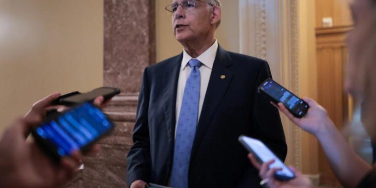 Senate Republicans race toward crypto vote on bill with uncertain Democratic buy-in