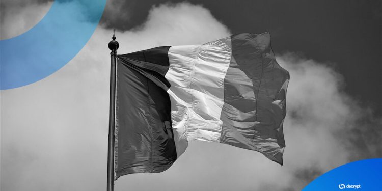 Masked Gunmen Tie Up Woman in France, Steal Crypto USB