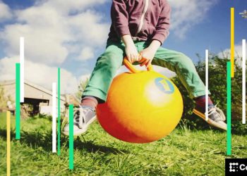 Bitcoin back up above $71,000